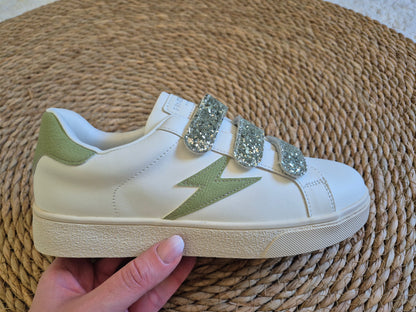 Baskets éclair vert